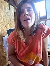 Lina_lou4 — Stripchat recorded stream image, 24.08.2025 11:30
