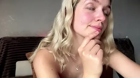 amandatalk — Stripchat recorded stream image, 25.08.2025 05:10