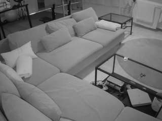 voyeurcam-julmodels-living-3 — Camsoda recorded stream image, 16.08.2025 18:30