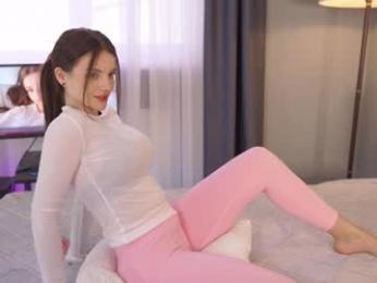 bellacle — Chaturbate recorded stream image, 26.08.2025 08:30