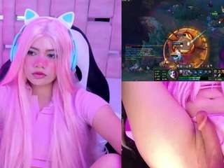 lilapop4 — Camsoda recorded stream image, 26.08.2025 13:20