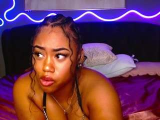 briannabrave — Camsoda recorded stream image, 27.08.2025 07:40