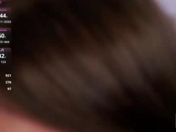 vivid_girls — Chaturbate recorded stream image, 27.08.2025 07:10