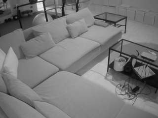 voyeurcam-julmodels-living-3 — Camsoda recorded stream image, 12.02.2025 16:50