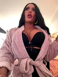 HOT_LADY_777 — Stripchat recorded stream image, 27.08.2025 21:10
