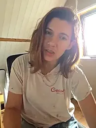 Lina_lou4 — Stripchat recorded stream image, 28.08.2025 08:50