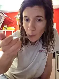 Lina_lou4 — Stripchat recorded stream image, 28.08.2025 08:50