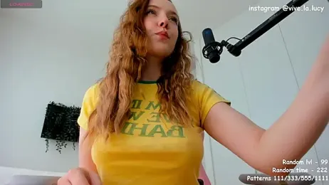 Lucy_Ember — Stripchat recorded stream image, 28.08.2025 08:00