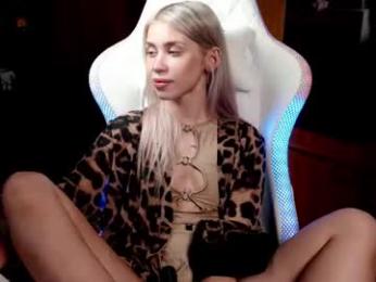 ho1yh01e — Chaturbate recorded stream image, 29.08.2025 17:20