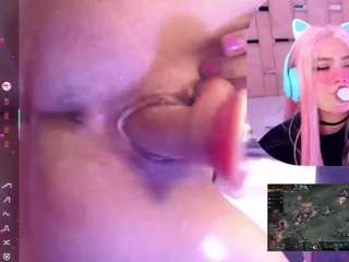 lilapop4 — Camsoda recorded stream image, 30.08.2025 13:50