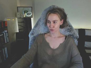 Adamova_Eva — Bongacams recorded stream screenshot (14 Feb 2025)