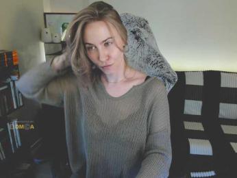 Adamova_Eva — Bongacams recorded stream screenshot (14 Feb 2025)