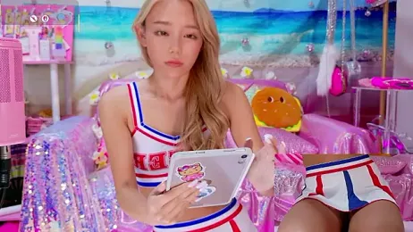 -LOCOMOCO- — Stripchat recorded stream image, 01.09.2025 09:00