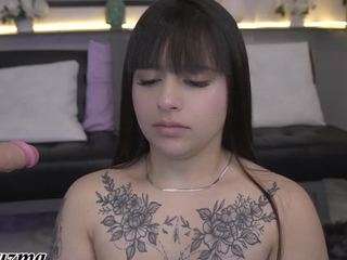 zoe-cruz21 — Camsoda recorded stream screenshot (02 Sep 2025)