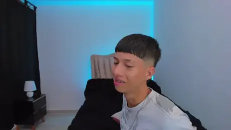 Juan_Nd_Steven — Stripchat recorded stream image, 03.09.2025 04:30