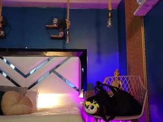 lady-brownn — Camsoda recorded stream image, 06.09.2025 12:00