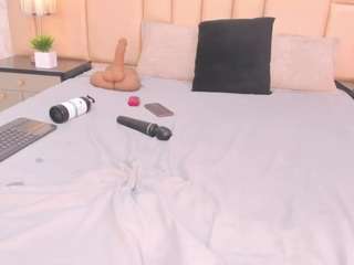 saryblake — Camsoda recorded stream image, 06.09.2025 13:40