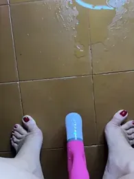 Wet-Pussycat — Stripchat recorded stream image, 15.02.2025 11:50