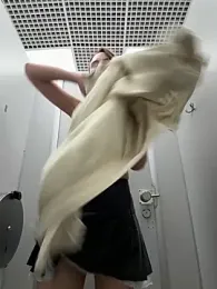 Dina_Tease — Stripchat recorded stream image, 07.09.2025 08:20