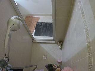 voyeurcam-baileybase-shower — Camsoda recorded stream image, 07.09.2025 13:50