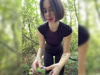 BabyDarii — Bongacams recorded stream image, 08.09.2025 08:00