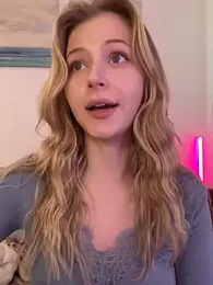 LunaRase — Stripchat recorded stream screenshot (08 Sep 2025)