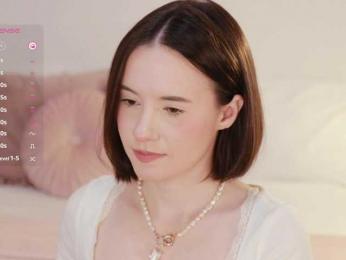 MissEssie — Bongacams recorded stream screenshot (08 Sep 2025)