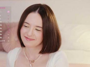 MissEssie — Bongacams recorded stream screenshot (08 Sep 2025)