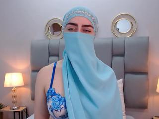 Aliah Manzur — Flirt4free recorded stream screenshot (27 Jan 2025)