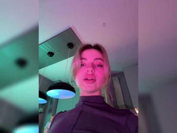 Nataliecroys — Bongacams recorded stream image, 15.02.2025 23:00