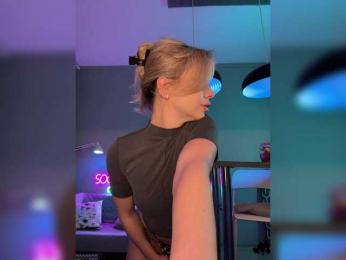 Nataliecroys — Bongacams recorded stream image, 15.02.2025 23:00