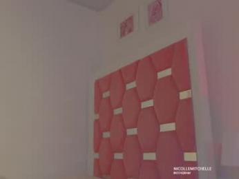 nicolle_mitchelle — Chaturbate recorded stream screenshot (10 Sep 2025)