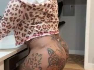 laylared — Camsoda recorded stream image, 10.09.2025 12:50