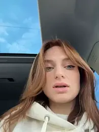 -AngelAri- — Stripchat recorded stream image, 16.02.2025 09:10