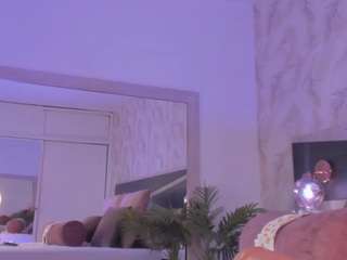 sweet-arii — Camsoda recorded stream image, 12.09.2025 13:30