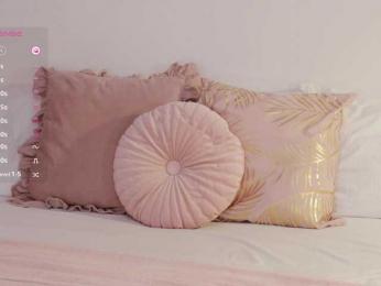 MissEssie — Bongacams recorded stream screenshot (12 Sep 2025)