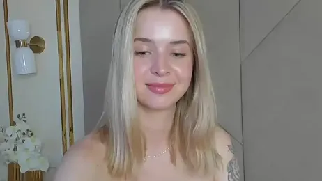 Touch_me — Stripchat recorded stream image, 14.09.2025 17:00