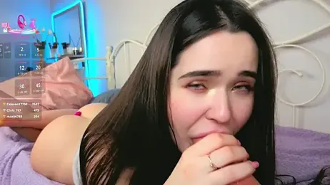 KateBleare — Stripchat recorded stream image, 15.09.2025 15:30