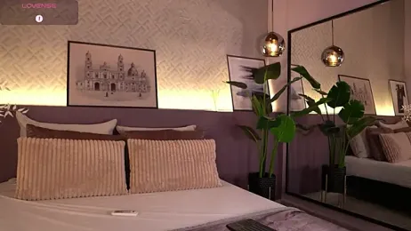 ElleDiane — Stripchat recorded stream screenshot (15 Sep 2025)