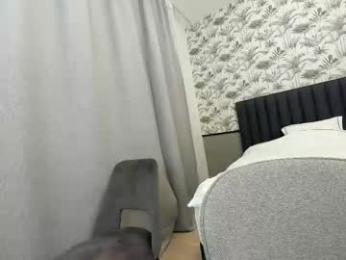 ehotlovea — Chaturbate recorded stream screenshot (17 Feb 2025)