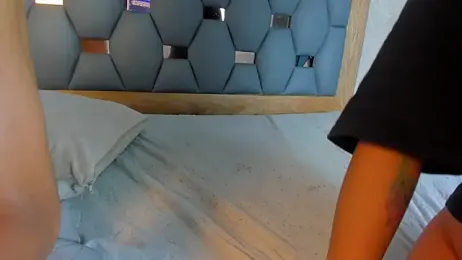 yayi_derek — Stripchat recorded stream image, 17.09.2025 11:40