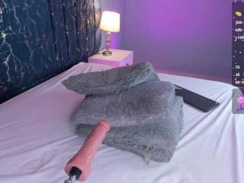 Gisell-Montoy — Bongacams recorded stream image, 17.09.2025 19:30