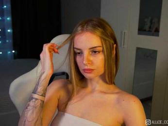 AliceCost — Bongacams recorded stream image, 17.09.2025 18:20