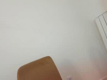 ehotlovea — Chaturbate recorded stream screenshot (17 Sep 2025)