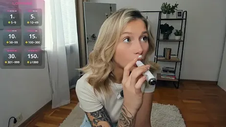 FaaBinaa — Stripchat recorded stream screenshot (18 Sep 2025)