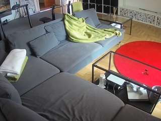 voyeurcam-julmodels-living-3 — Camsoda recorded stream image, 17.09.2025 18:00