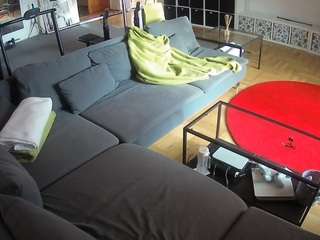 voyeurcam-julmodels-living-3 — Camsoda recorded stream image, 17.09.2025 18:00