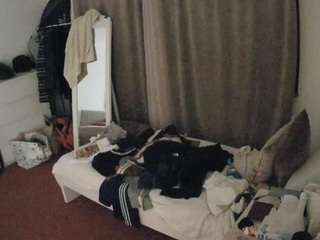 voyeurcam-julmodels-reallife-3 — Camsoda recorded stream image, 17.09.2025 19:00
