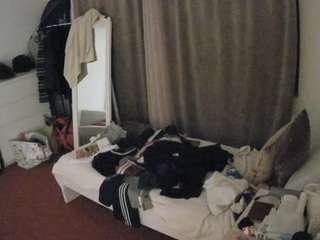 voyeurcam-julmodels-reallife-3 — Camsoda recorded stream image, 17.09.2025 19:00