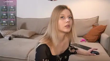 MissJuliya — Stripchat recorded stream image, 17.02.2025 10:30